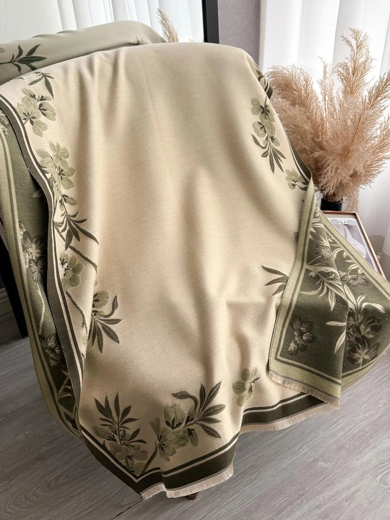 Elegant Floral Knit Scarf for Women, Boho Style Double-Sided Shawl, Fall & Winter Warm Daily Wear, Fitted Design, Floral Print Scarf, Boho Floral Scarves