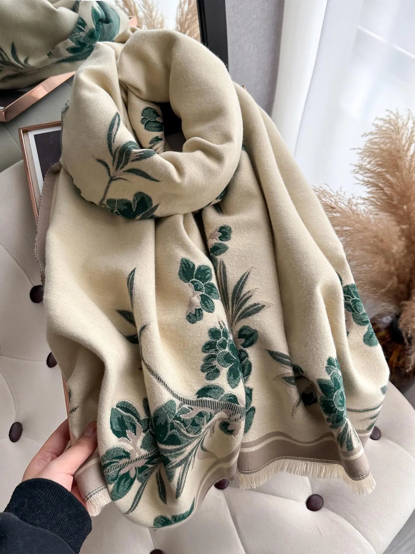Elegant Floral Knit Scarf for Women, Boho Style Double-Sided Shawl, Fall & Winter Warm Daily Wear, Fitted Design, Floral Print Scarf, Boho Floral Scarves